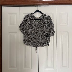 Ultra Flirt Black and White Patterned Blouse